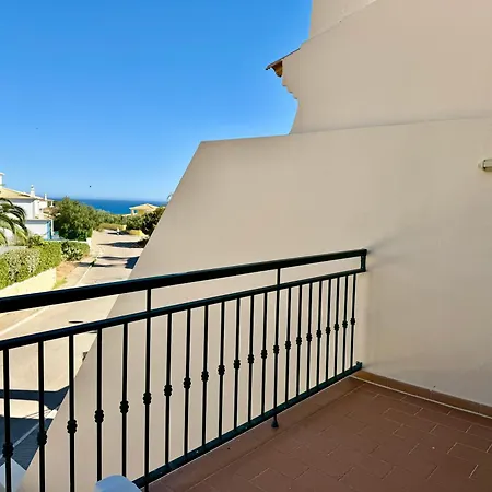 Casa Coral Azul Αλμπουφέιρα